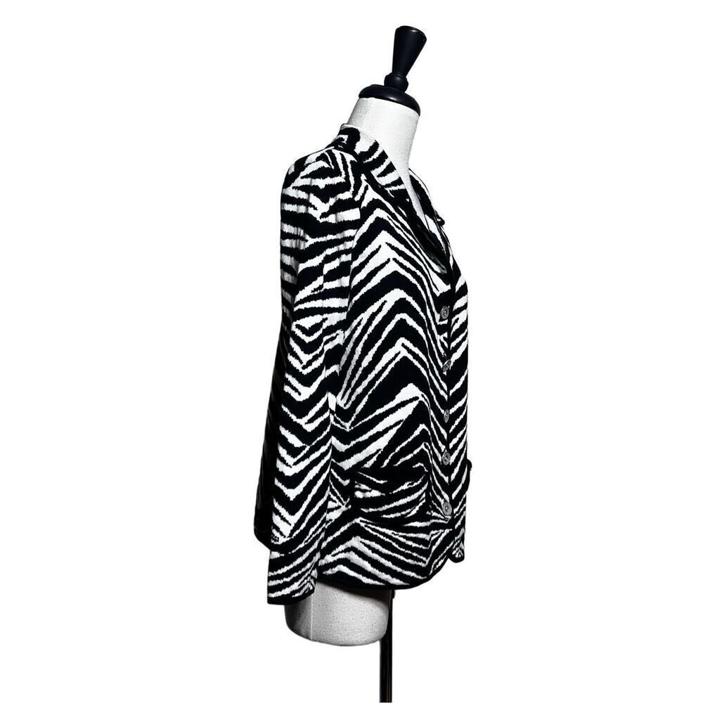 Chico's Zebra Print Cardigan Silk Sweater Animal Print Size Large - Picture 2 of 4